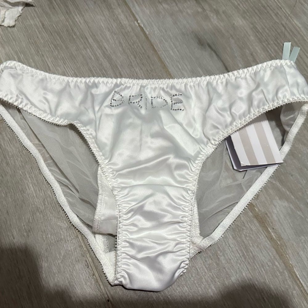 Victoria Secret Bridal Panties Bride size medium NWT